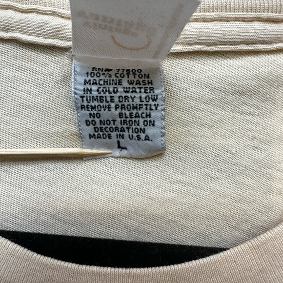 Rare Vintage Vantage T-shirt Living On A Prarie - Picture 3 of 4